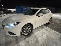 Gebraucht Mazda 3 Inclusive 120 PS (88 kW) 2015 Weiß Limousine