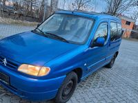 Gebraucht Citroën Berlingo 109 PS (80 kW) 2002 Blau Van / Kleinbus