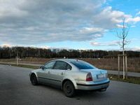 Gebraucht VW Passat 102 PS (75 kW) 2004 Grau Limousine