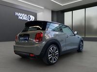 Gebraucht Mini Cooper 135 kW (184 PS) 2022 Grau / moonwalk grey (metallic) Kleinwagen