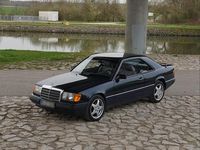 Gebraucht Mercedes E300 180 PS (132 kW) 1987 Blau Coupé