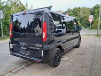 Gebraucht Opel Vivaro 114 PS (83 kW) 2014 Schwarz Van / Kleinbus