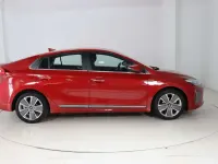 Gebraucht Hyundai Ioniq Style 141 PS (103 kW) 2018 Rot Kleinwagen