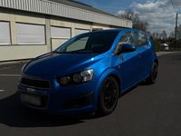 Gebraucht Chevrolet Aveo 101 PS (74 kW) 2012 Blau Limousine
