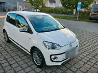 Gebraucht VW up! high up! 69 PS (50 kW) 2013 Weiß Kleinwagen