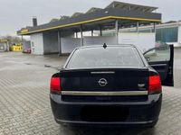 Gebraucht Opel Vectra 140 PS (102 kW) 2007 Schwarz Limousine