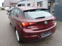 gebraucht Opel Astra 1.4 Selection *PDC/AHK/GJR/IntelliLink*