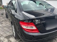 Gebraucht Mercedes C180 156 PS (114 kW) 2010 Schwarz Limousine