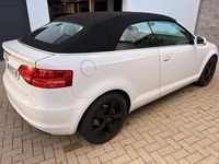 Gebraucht Audi A3 Cabriolet Comfort 105 PS (77 kW) 2010 Weiß Cabrio