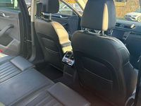 Gebraucht Skoda Superb LAURIN & KLEMENT 190 PS (139 kW) 2016 Blau Kombi