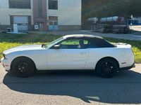 Second-hand Ford Mustang 308 CP (226 kW) 2012 Alb Cabrio
