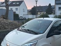 Gebraucht Ford Ka 60 PS (44 kW) 2013 Weiß Kleinwagen