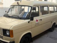 Second-hand Ford Transit 78 CP (57 kW) 1982 Bej Monovolum