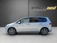 Gebraucht VW Touran 150 PS (110 kW) 2025 Oyster silver metallic Van / Kleinbus