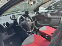 Gebraucht Peugeot 107 68 PS (50 kW) 2008 Grau Kleinwagen
