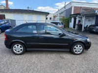 Gebraucht Opel Astra Sport 101 PS (74 kW) 1998 Schwarz Limousine
