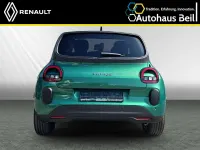 Neu Renault Twingo Urban 60 kW (82 PS) 2026 Absolutgrün Kleinwagen