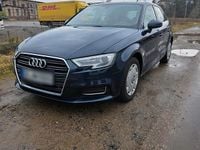 Gebraucht Audi A3 110 PS (80 kW) 2017 Blau Kleinwagen