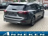 Gebraucht Ford Focus ST-Line 155 PS (114 kW) 2024 Grau Limousine