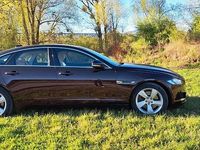 Gebraucht Jaguar XF Prestige 300 PS (220 kW) 2020 Rot Limousine
