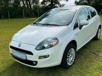 Gebraucht Fiat Punto 78 PS (57 kW) 2015 Weiß Kleinwagen