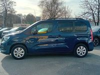 Gebraucht Opel Combo Life Ultimate 131 PS (96 kW) 2022 Blau Van / Kleinbus