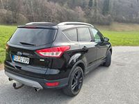 Gebraucht Ford Kuga Titanium 150 PS (110 kW) 2016 Schwarz SUV