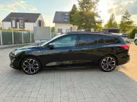 Używany Ford Focus ST-Line 182 KM (133 kW) 2020 Czarny Kombi