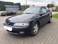 Gebraucht Opel Vectra 100 PS (73 kW) 1998 Schwarz Limousine