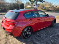 Gebraucht BMW 118 Shadowline 136 PS (100 kW) 2019 Rot Kleinwagen