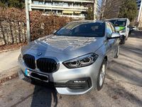 Gebraucht BMW 118 Advantage 136 PS (100 kW) 2020 Silber Kleinwagen