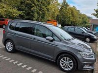 Gebraucht VW Touran 150 PS (110 kW) 2016 Grau Van / Kleinbus