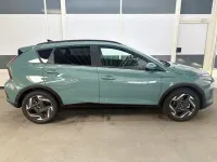 Neu Hyundai Bayon Style 90 PS (66 kW) 2026 Mangrove green mg2 SUV