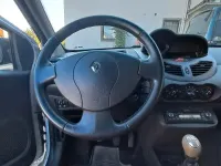 Gebraucht Renault Twingo 75 PS (55 kW) 2010 Weiß Kleinwagen