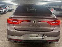 Usata Renault Talisman Intens 200 CV (147 kW) 2016 Grigio Berlina