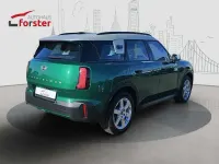 Gebraucht Mini Cooper D Countryman Classic 150 PS (110 kW) 2024 British racing green iv SUV