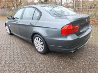 Second-hand BMW 320 143 CP (105 kW) 2009 Gri Berlinǎ