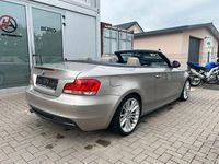 Gebraucht BMW 118 Cabriolet Performance 143 PS (105 kW) 2012 Silber Cabrio
