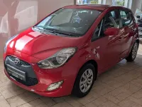 Gebraucht Hyundai ix20 125 PS (91 kW) 2016 Rot Kleinwagen