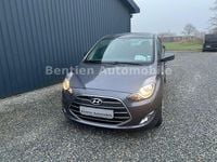 Gebraucht Hyundai ix20 YES! 90 PS (66 kW) 2016 Grau Kleinwagen