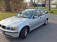 Gebraucht BMW 318 143 PS (105 kW) 2002 Silber Kombi
