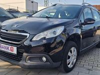 Gebraucht Peugeot 2008 Active 82 PS (60 kW) 2016 Noir perla nera SUV