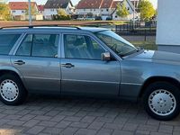 Second-hand Mercedes E250 90 CP (66 kW) 1992 Gri Break