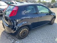 Gebraucht Fiat Grande Punto 65 PS (47 kW) 2009 Blau Kleinwagen