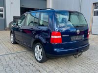 gebraucht VW Touran  1.6l , Benziner, Tüv 02/2026 , gepflegt