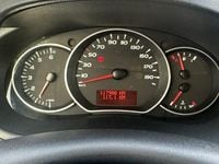 Gebraucht Renault Kangoo Authentique 106 PS (77 kW) 2011 Schwarz Van / Kleinbus