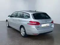 Gebraucht Peugeot 308 Active 120 PS (88 kW) 2017 Grau Kombi