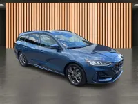 Gebraucht Ford Focus ST-Line X 155 PS (114 kW) 2024 Blau Kombi
