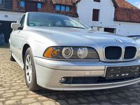 Gebraucht BMW 520 Basis 170 PS (125 kW) 2001 Silber Limousine