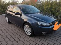 Gebraucht VW Golf VI Team 122 PS (89 kW) 2010 Blau Kleinwagen